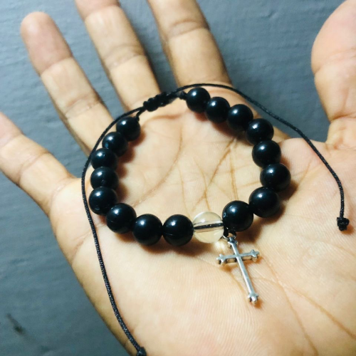 Pulsera de cuentas redondas