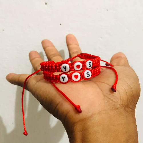 Pulsera de letras para parejas